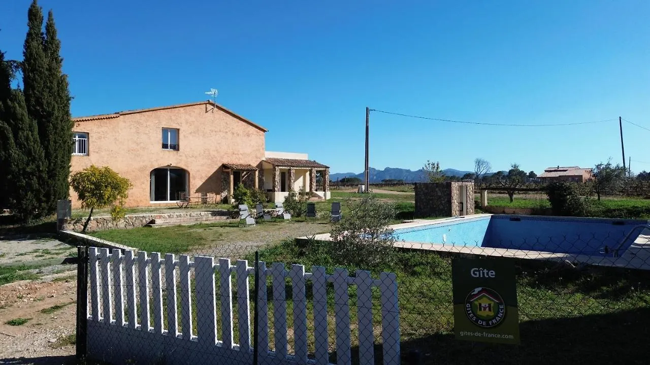 Gitedeprovence La Motte  0*, La Motte (Var)